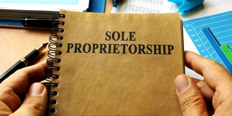Choosing Between LLC and Sole Proprietorship